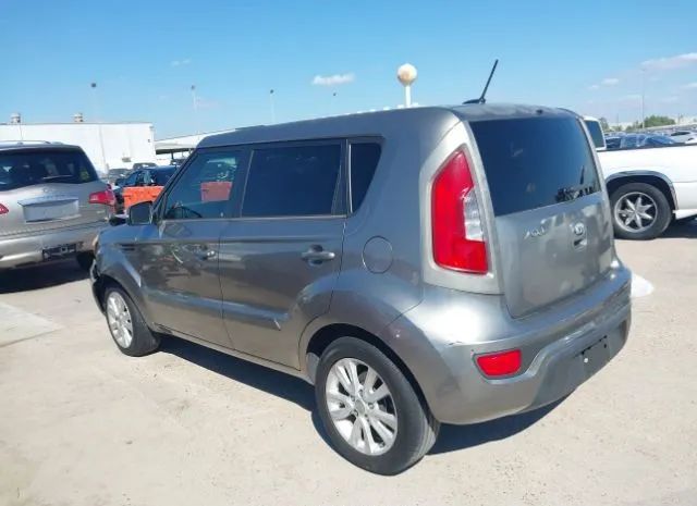 Photo 2 VIN: KNDJT2A69D7569484 - KIA SOUL 