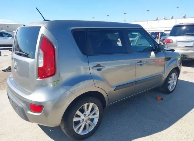 Photo 3 VIN: KNDJT2A69D7569484 - KIA SOUL 