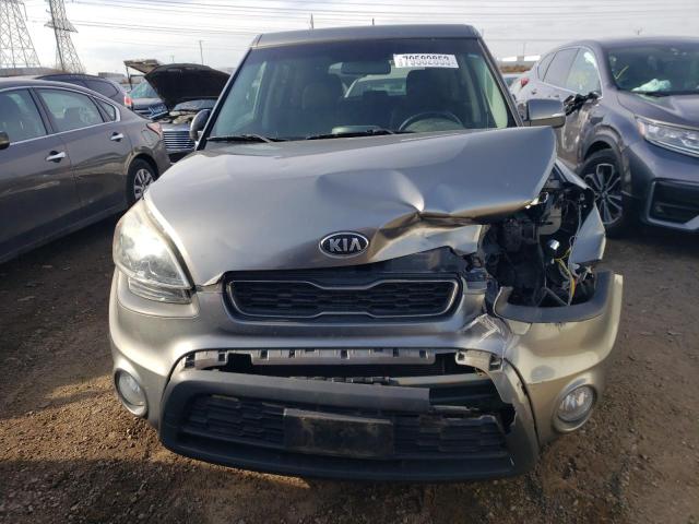 Photo 4 VIN: KNDJT2A69D7571770 - KIA SOUL 