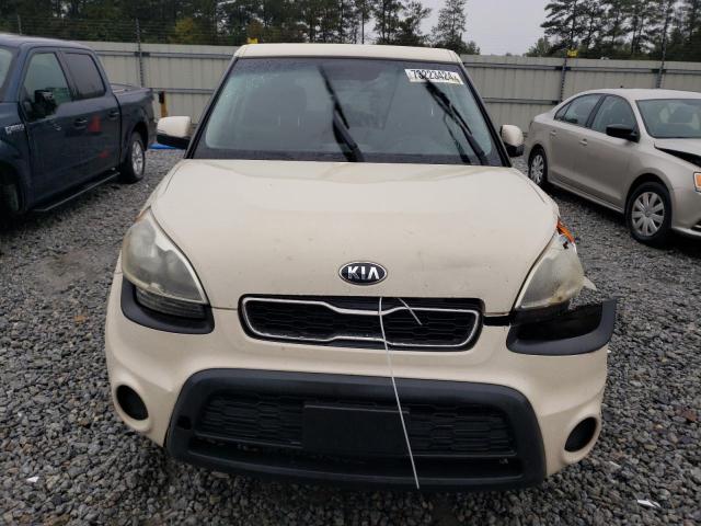 Photo 4 VIN: KNDJT2A69D7571932 - KIA SOUL + 