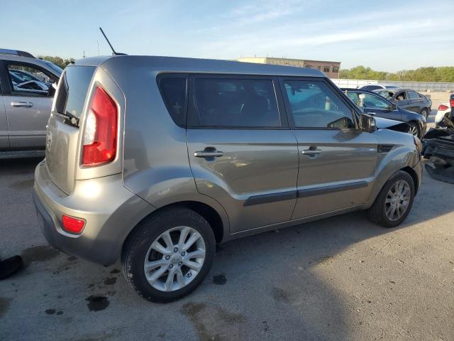 Photo 2 VIN: KNDJT2A69D7577424 - KIA SOUL 