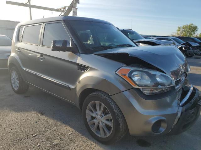 Photo 3 VIN: KNDJT2A69D7577424 - KIA SOUL 