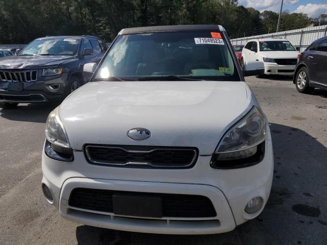 Photo 4 VIN: KNDJT2A69D7587855 - KIA SOUL 