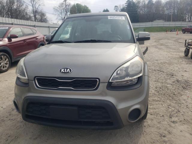 Photo 4 VIN: KNDJT2A69D7593526 - KIA SOUL + 