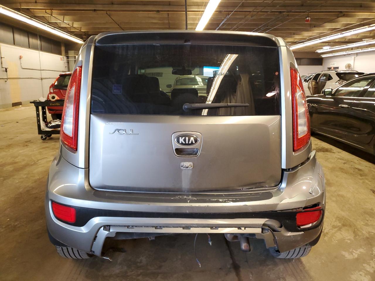 Photo 5 VIN: KNDJT2A69D7597236 - KIA SOUL 