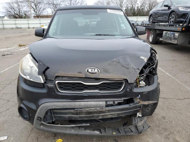 Photo 4 VIN: KNDJT2A69D7749628 - KIA SOUL 