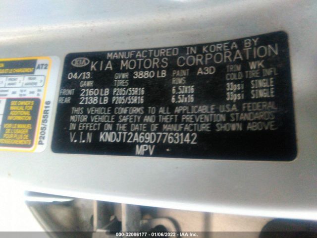 Photo 8 VIN: KNDJT2A69D7763142 - KIA SOUL 