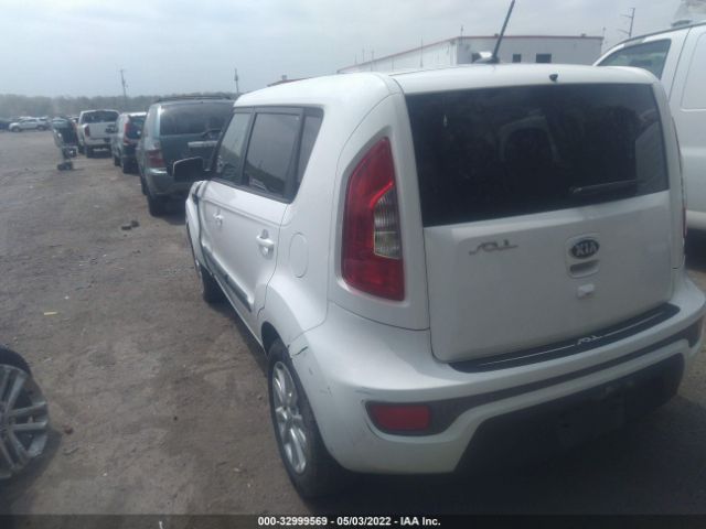 Photo 2 VIN: KNDJT2A69D7777459 - KIA SOUL 