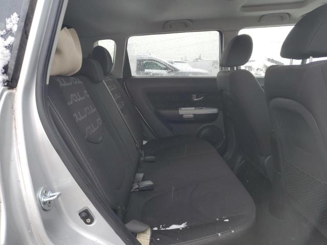 Photo 9 VIN: KNDJT2A6XC7363864 - KIA SOUL 