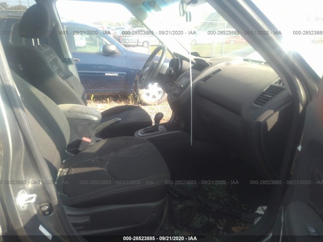 Photo 4 VIN: KNDJT2A6XC7427630 - KIA SOUL 