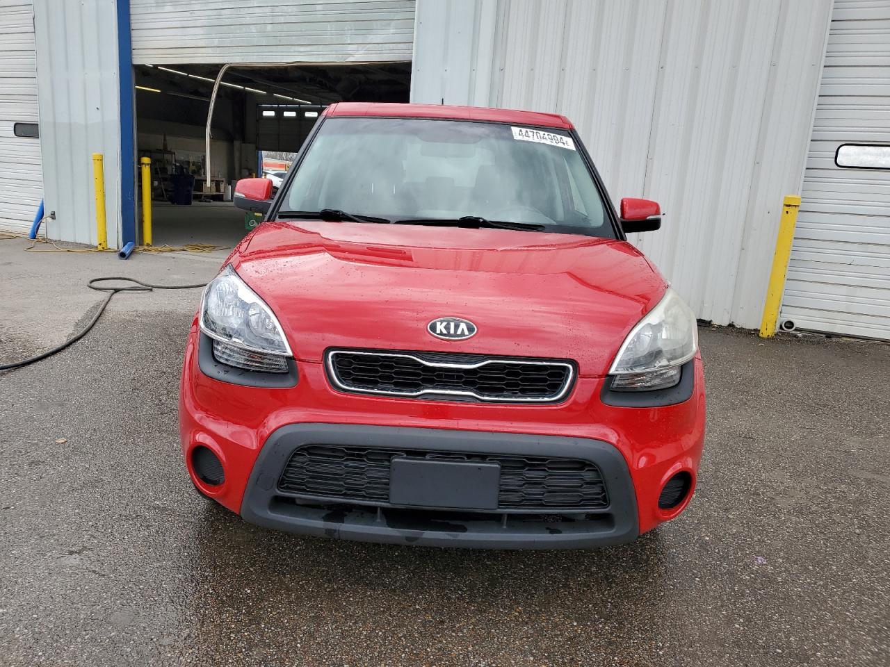 Photo 4 VIN: KNDJT2A6XC7460630 - KIA SOUL 