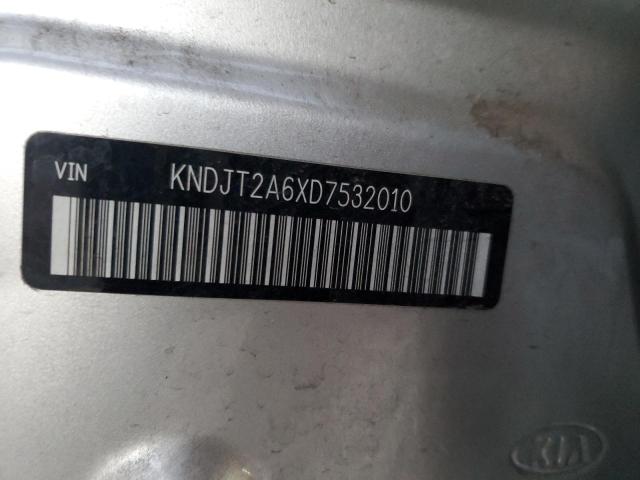 Photo 12 VIN: KNDJT2A6XD7532010 - KIA SOUL 