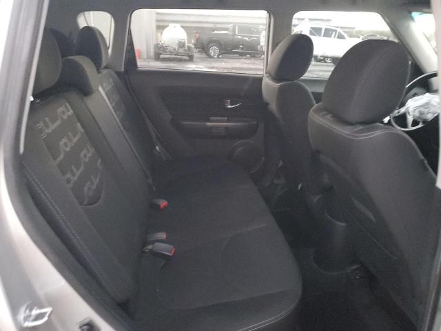 Photo 9 VIN: KNDJT2A6XD7532010 - KIA SOUL 