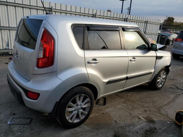 Photo 2 VIN: KNDJT2A6XD7573379 - KIA SOUL 