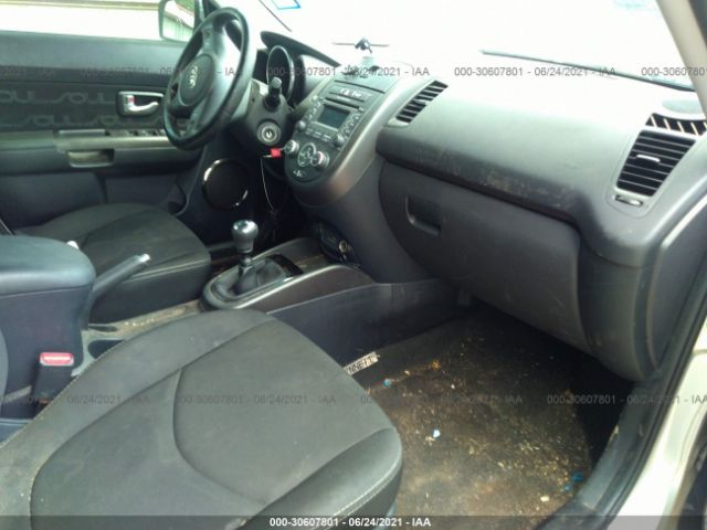 Photo 4 VIN: KNDJT2A6XD7624623 - KIA SOUL 