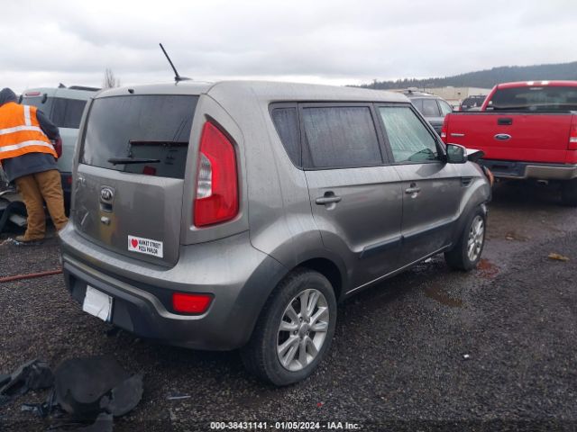 Photo 3 VIN: KNDJT2A6XD7630535 - KIA SOUL 