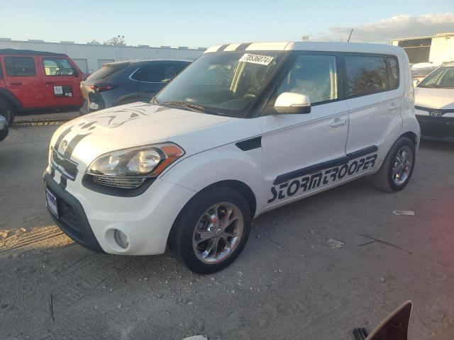 Photo 0 VIN: KNDJT2A6XD7756863 - KIA SOUL + 