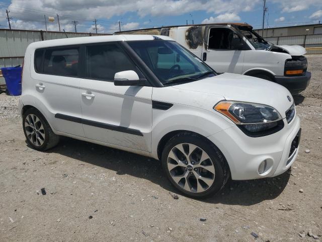 Photo 3 VIN: KNDJT2A6XD7771413 - KIA SOUL 