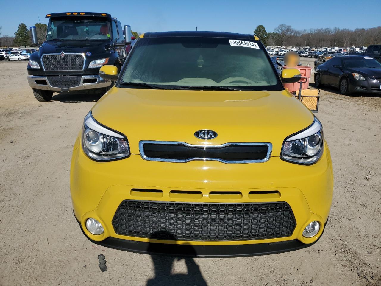 Photo 4 VIN: KNDJX3A50F7138889 - KIA SOUL 