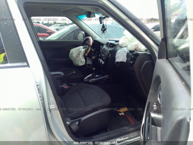 Photo 4 VIN: KNDJX3A54E7718869 - KIA SOUL 