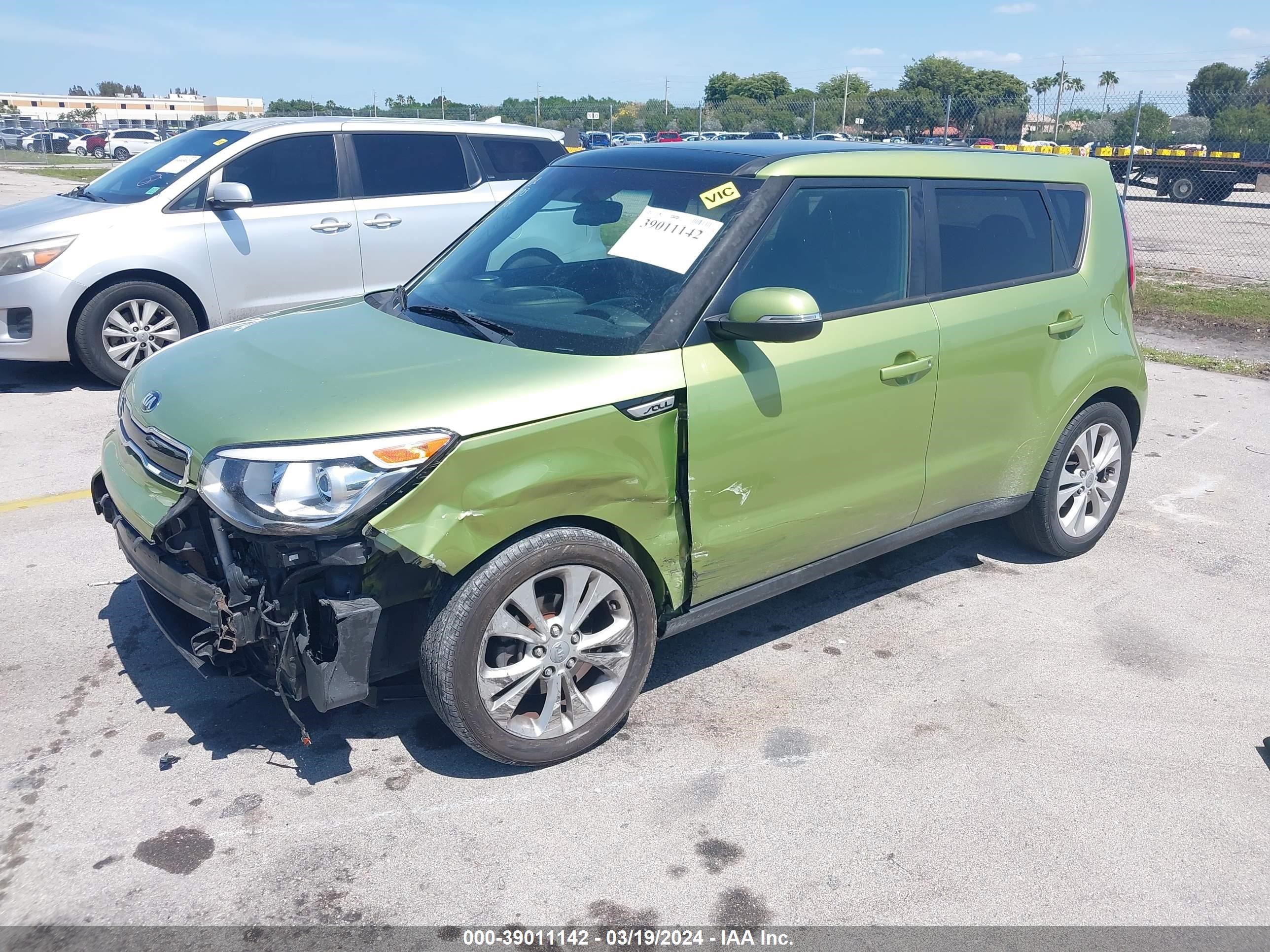 Photo 1 VIN: KNDJX3A56F7761658 - KIA SOUL 