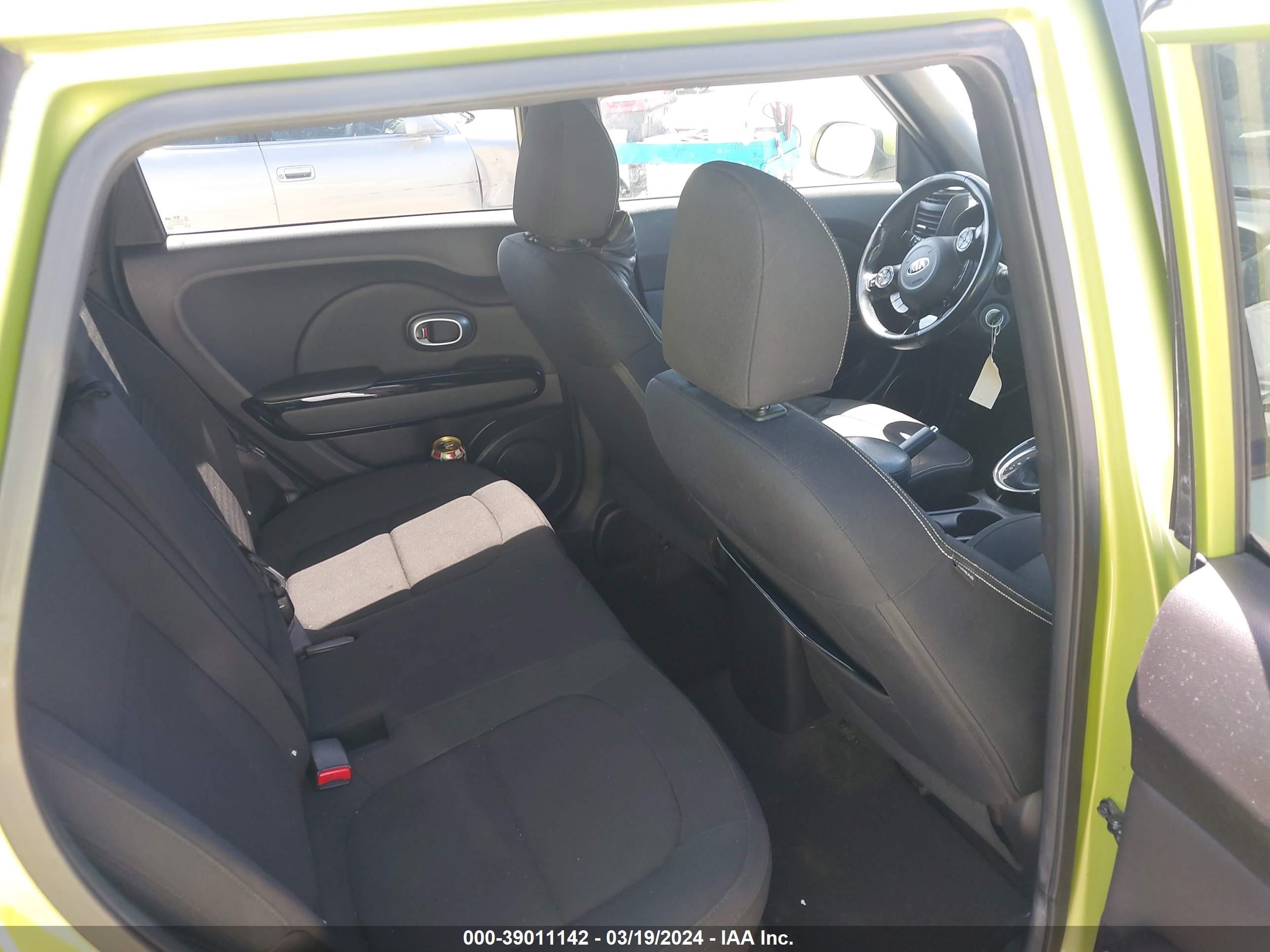 Photo 7 VIN: KNDJX3A56F7761658 - KIA SOUL 