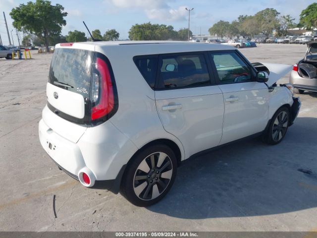 Photo 3 VIN: KNDJX3A58F7196832 - KIA SOUL 