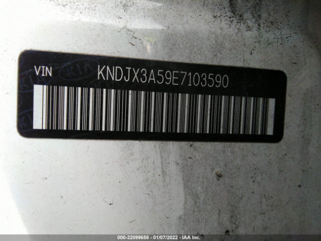 Photo 8 VIN: KNDJX3A59E7103590 - KIA SOUL 