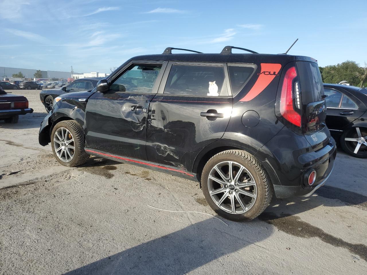 Photo 1 VIN: KNDJX3AA2H7441673 - KIA SOUL 