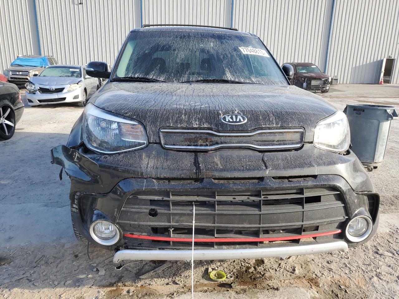 Photo 4 VIN: KNDJX3AA2H7441673 - KIA SOUL 