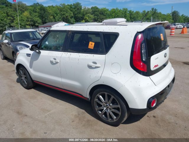 Photo 2 VIN: KNDJX3AA6H7501809 - KIA SOUL 