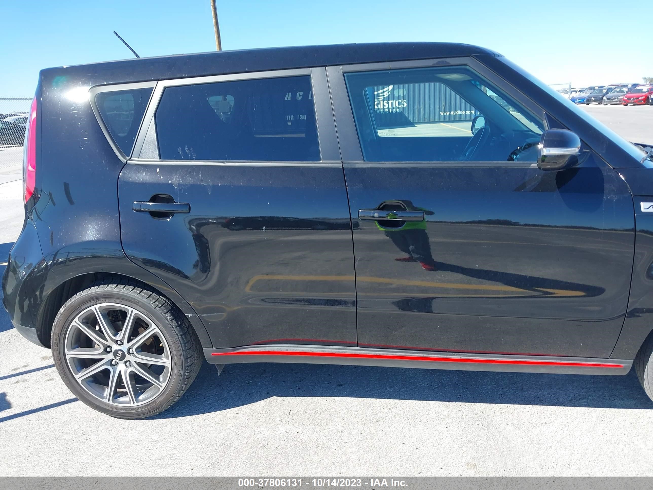 Photo 12 VIN: KNDJX3AA6K7642810 - KIA SOUL 