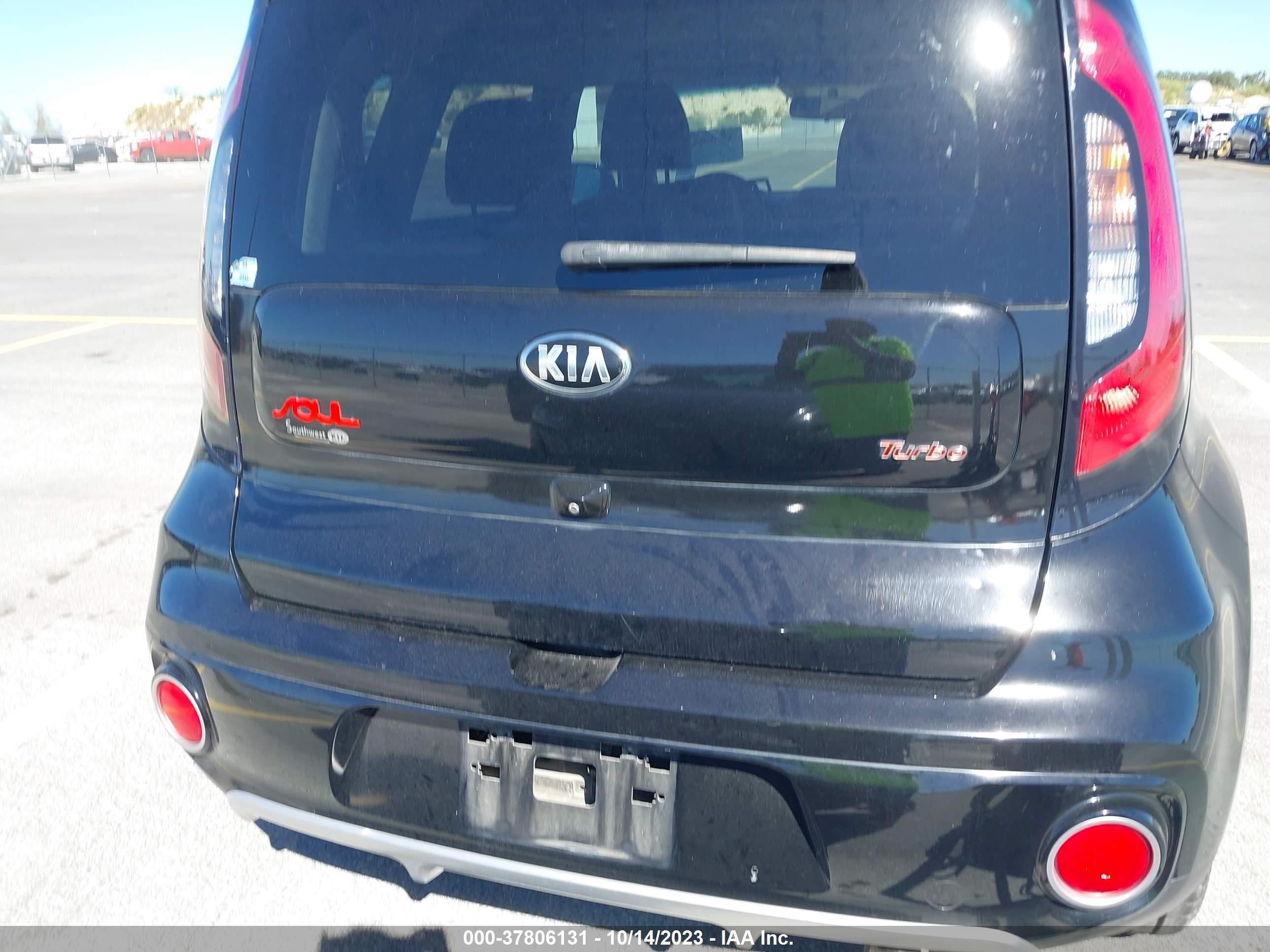 Photo 15 VIN: KNDJX3AA6K7642810 - KIA SOUL 