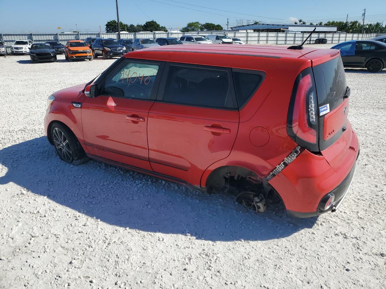 Photo 1 VIN: KNDJX3AA7J7519208 - KIA SOUL 