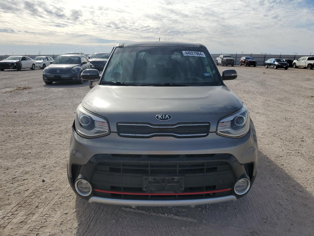 Photo 4 VIN: KNDJX3AA7J7529088 - KIA SOUL 