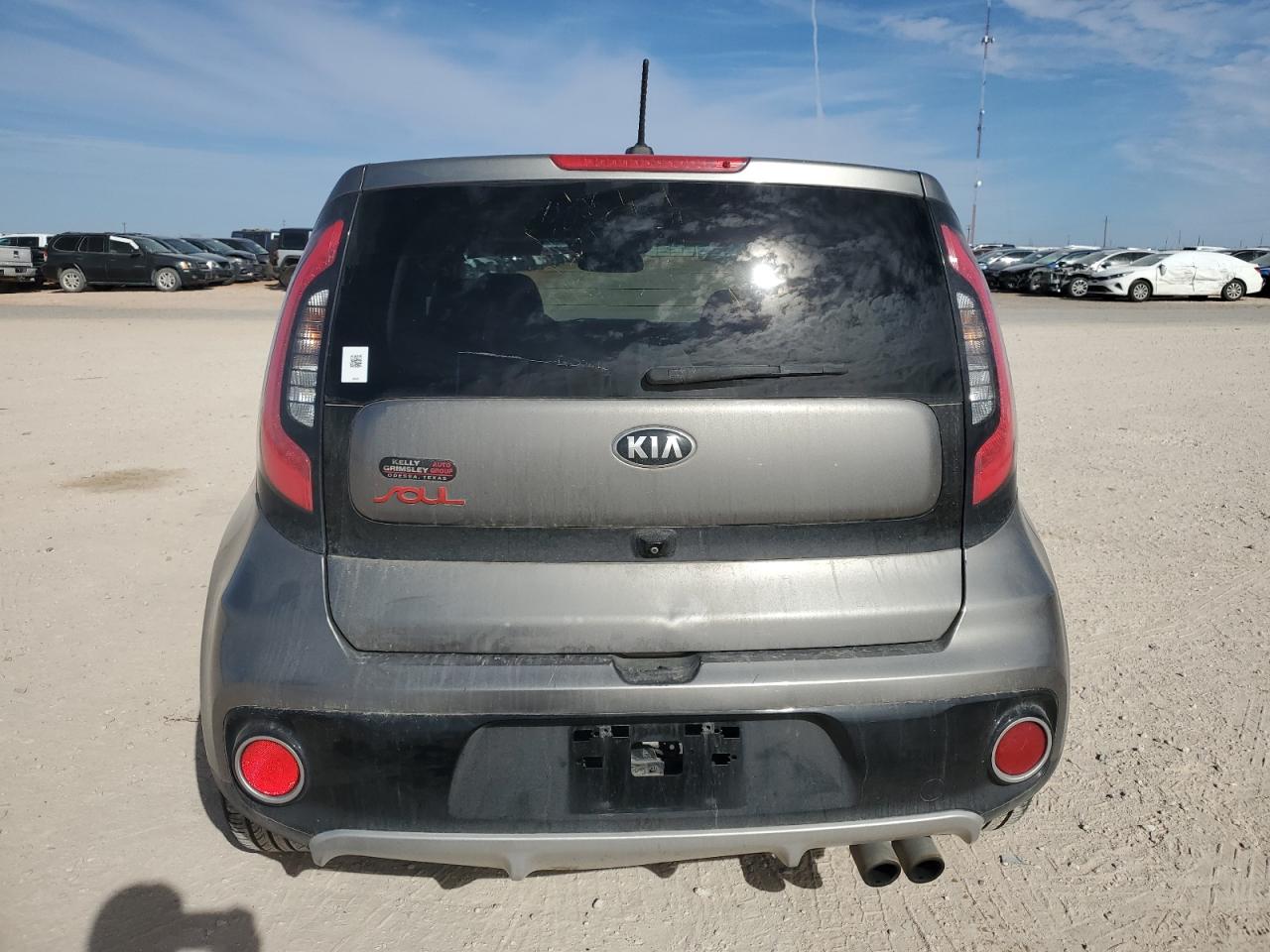 Photo 5 VIN: KNDJX3AA7J7529088 - KIA SOUL 