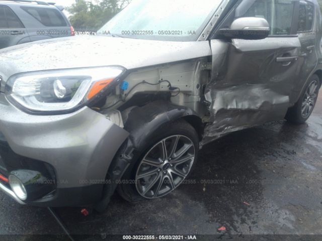 Photo 5 VIN: KNDJX3AA7J7606719 - KIA SOUL 