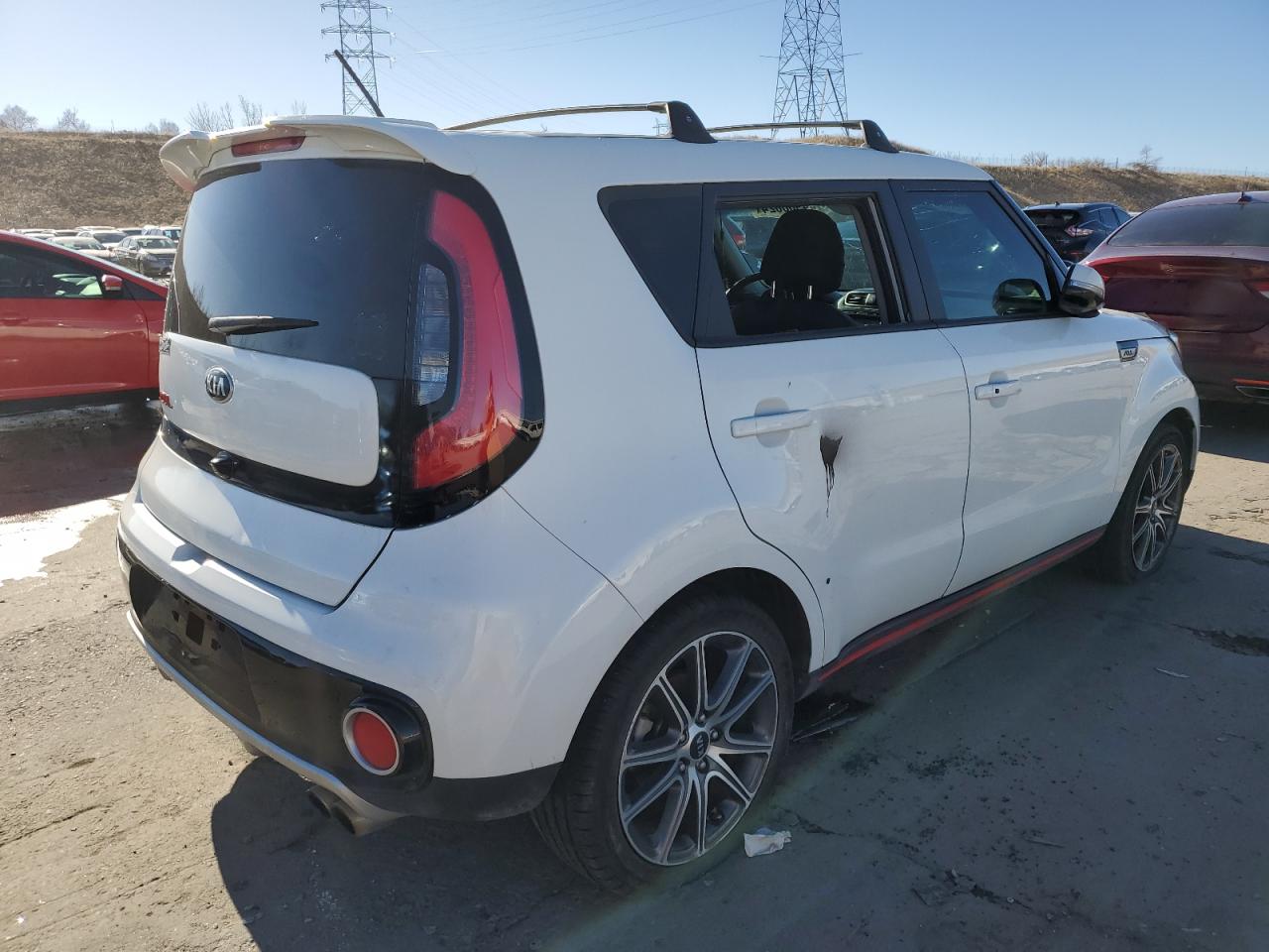 Photo 2 VIN: KNDJX3AA7J7898212 - KIA SOUL 