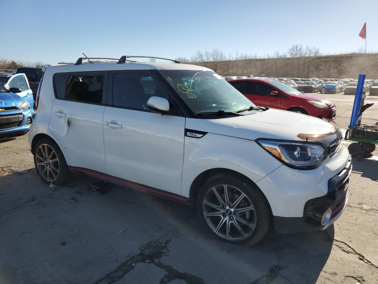 Photo 3 VIN: KNDJX3AA7J7898212 - KIA SOUL 