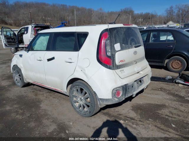 Photo 2 VIN: KNDJX3AA8J7896744 - KIA SOUL 