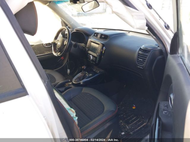 Photo 4 VIN: KNDJX3AA8J7896744 - KIA SOUL 