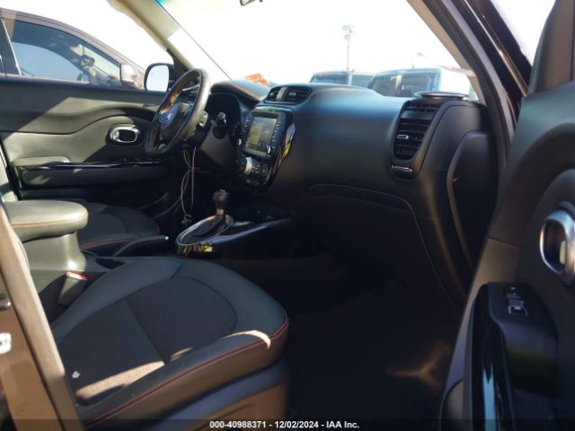 Photo 4 VIN: KNDJX3AAXJ7898320 - KIA SOUL 