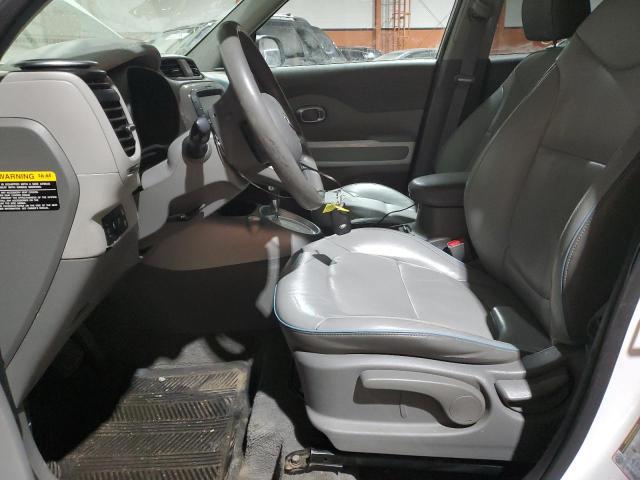 Photo 6 VIN: KNDJX3AE0G7017166 - KIA SOUL EV + 