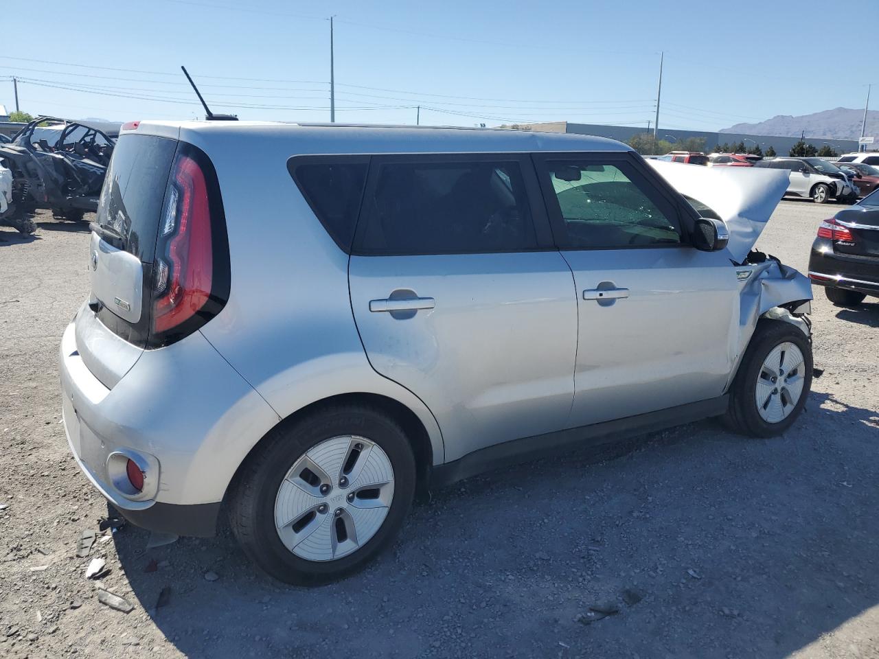 Photo 2 VIN: KNDJX3AE1G7012932 - KIA SOUL 