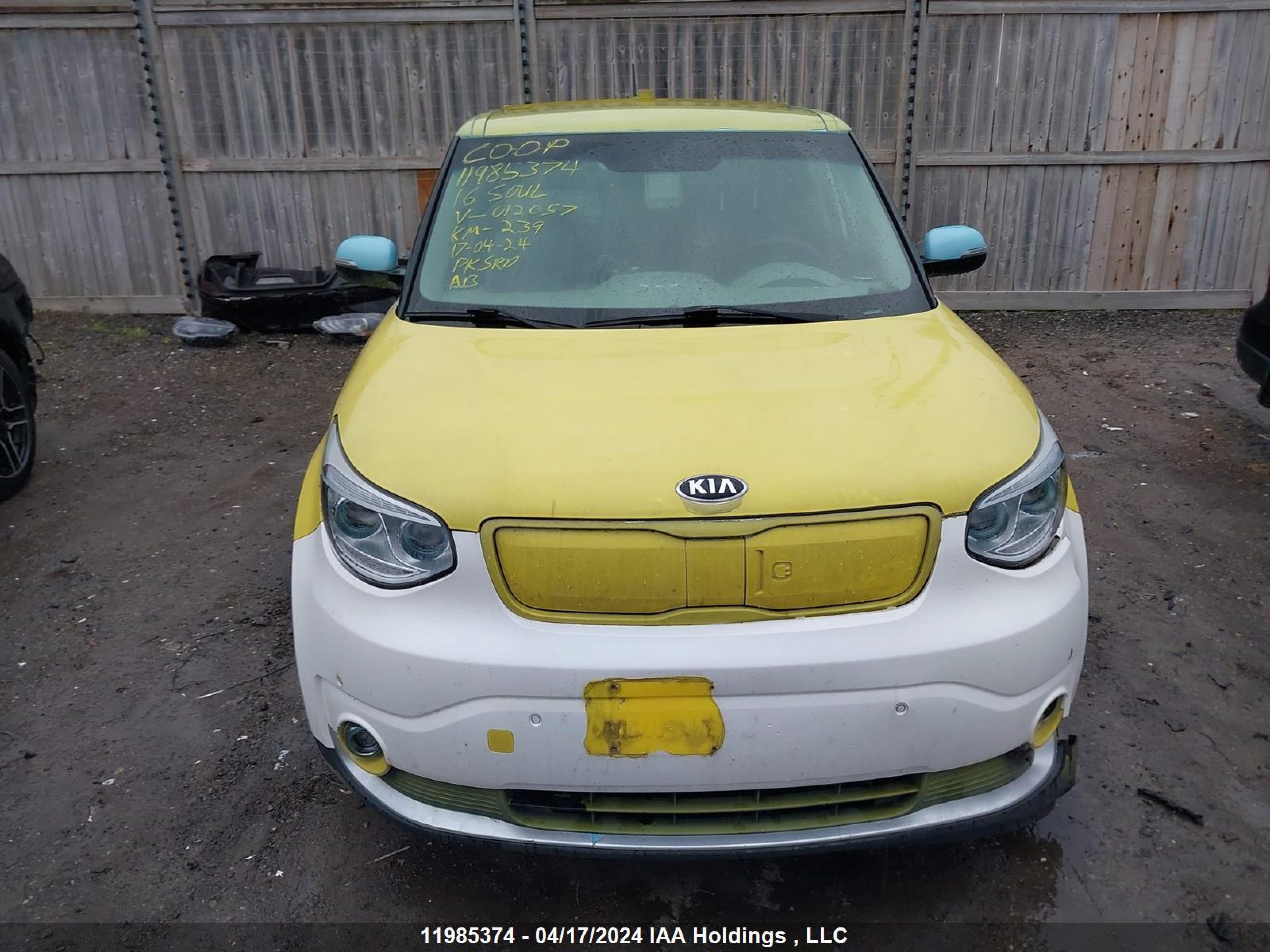 Photo 11 VIN: KNDJX3AE3G7012057 - KIA SOUL EV 