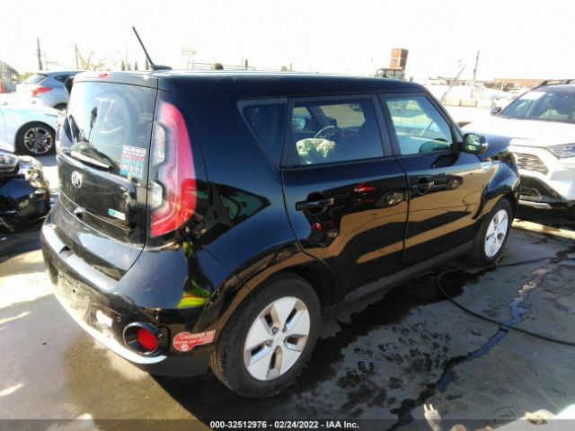 Photo 3 VIN: KNDJX3AE3G7013287 - KIA SOUL EV 