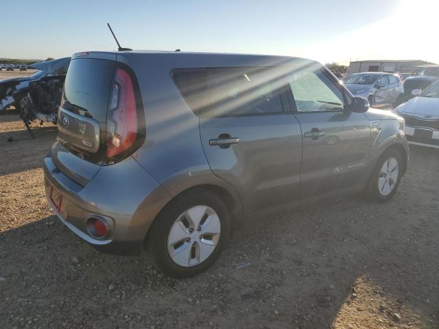 Photo 2 VIN: KNDJX3AE4F7002958 - KIA SOUL EV 