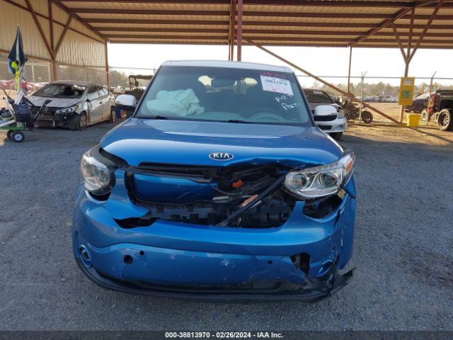 Photo 5 VIN: KNDJX3AEXF7003063 - KIA SOUL EV 