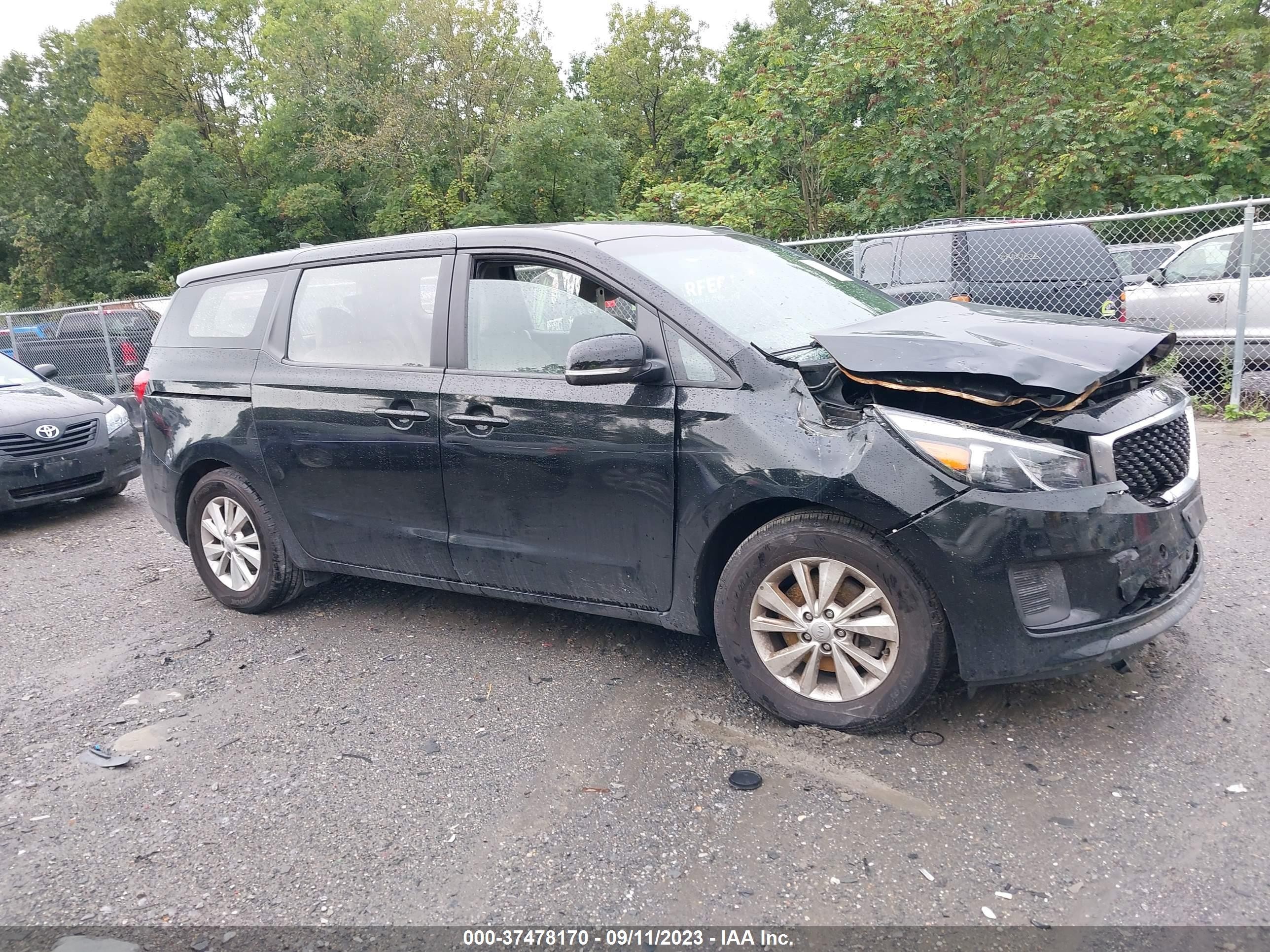 Photo 12 VIN: KNDMA5C11H6282870 - KIA SEDONA 