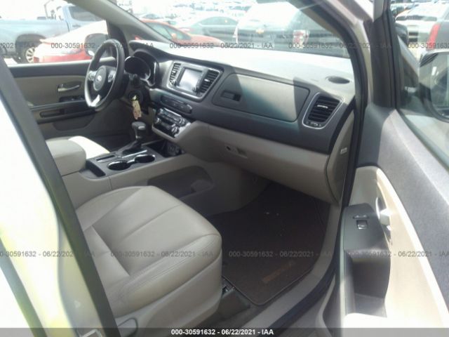 Photo 4 VIN: KNDMA5C13L6613621 - KIA SEDONA 